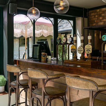 High Corner Inn Godshill  外观 照片