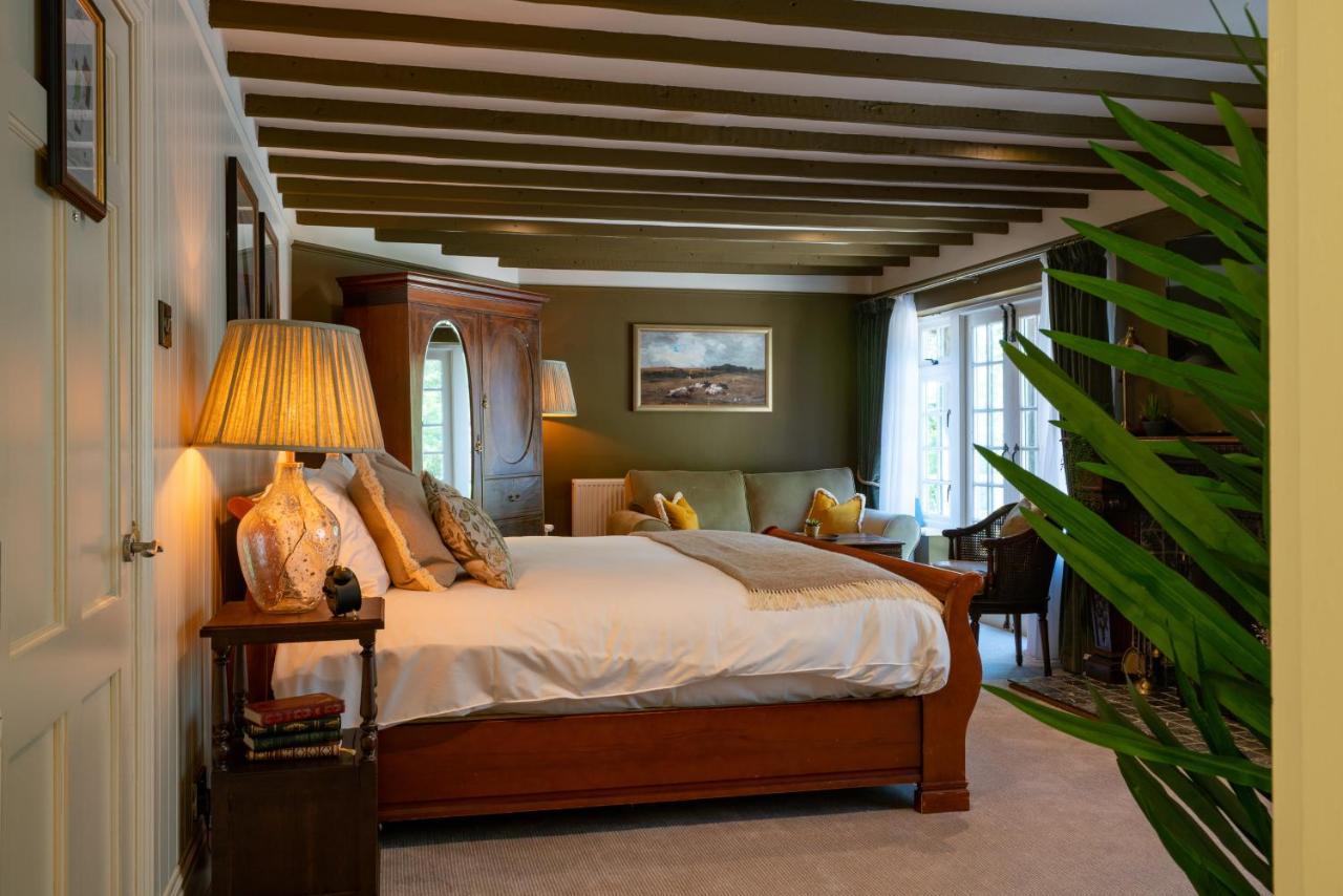 High Corner Inn Godshill  外观 照片