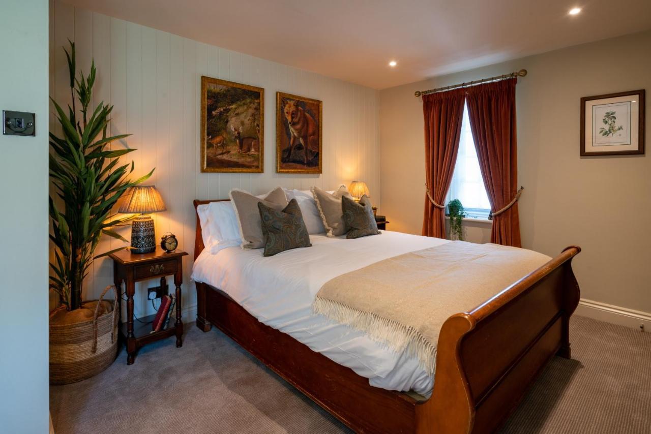 High Corner Inn Godshill  外观 照片