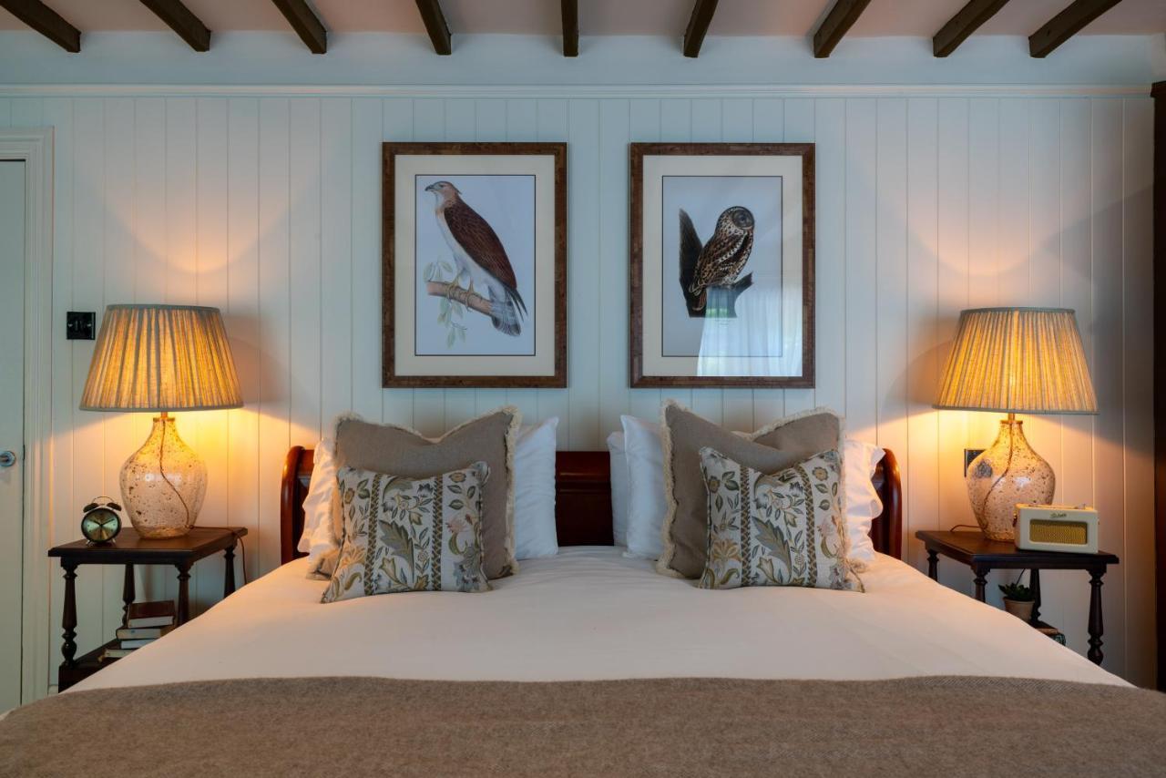 High Corner Inn Godshill  外观 照片